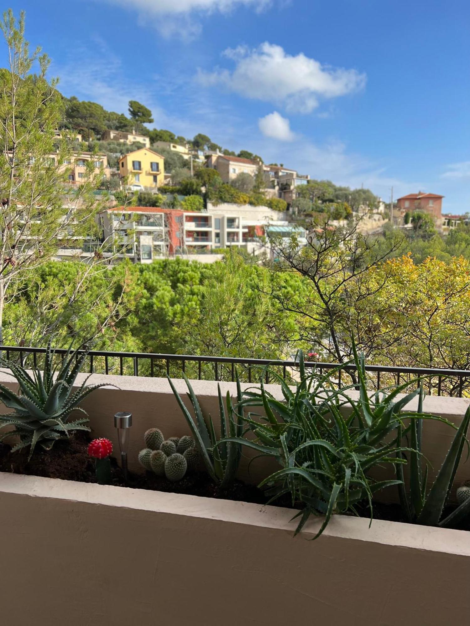 Apartamento Eze Roc Exterior foto